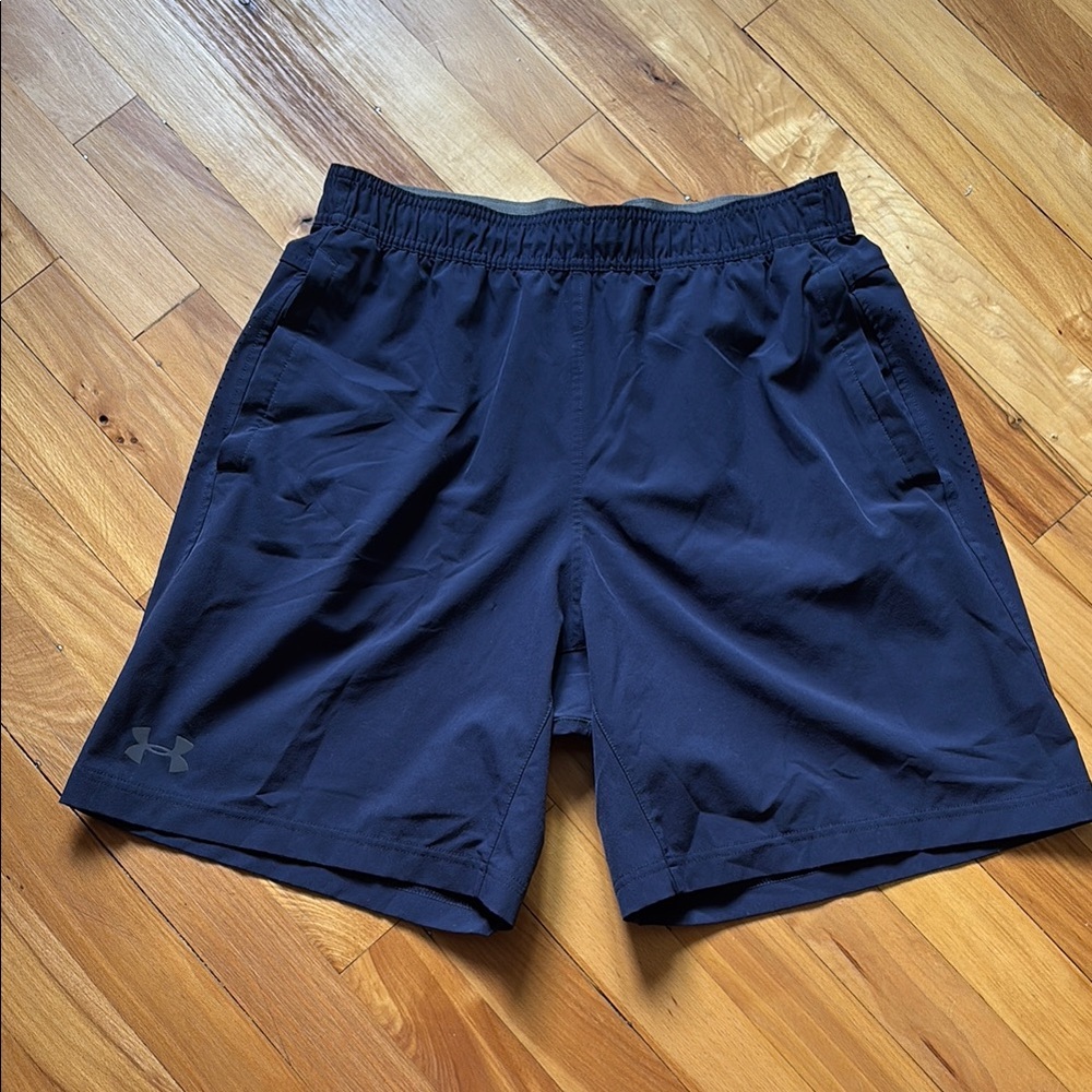 Under Armour Men's Dark Blue gym Shorts